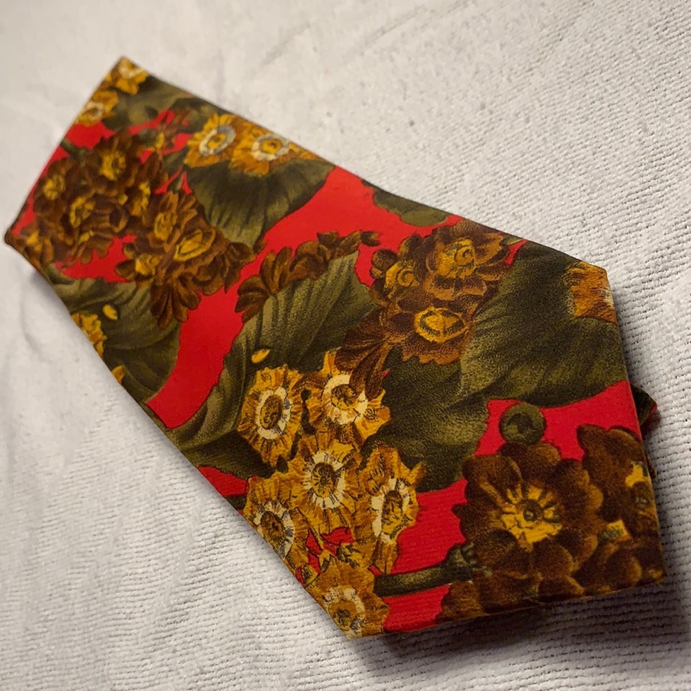 YSL all silk, floral tie.